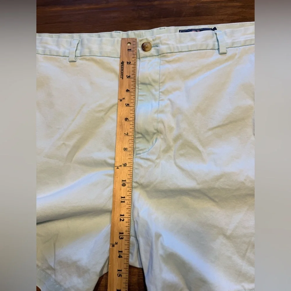 Vineyard Vines Mens Light Blue Chino Shorts SZ 42 6 Inch Inseam Cotton Preppy